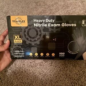 TitanFlex Disposable Nitrile Exam Gloves, 6-mil, Black, Heavy Duty Disposable XL